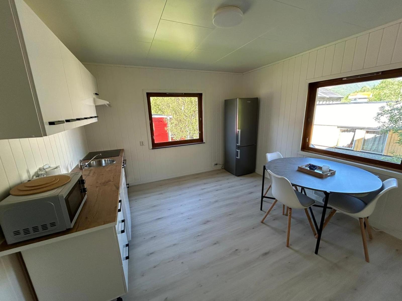 Ferrytale, Cozy, Spacious House On Senja Gryllefjord Extérieur photo